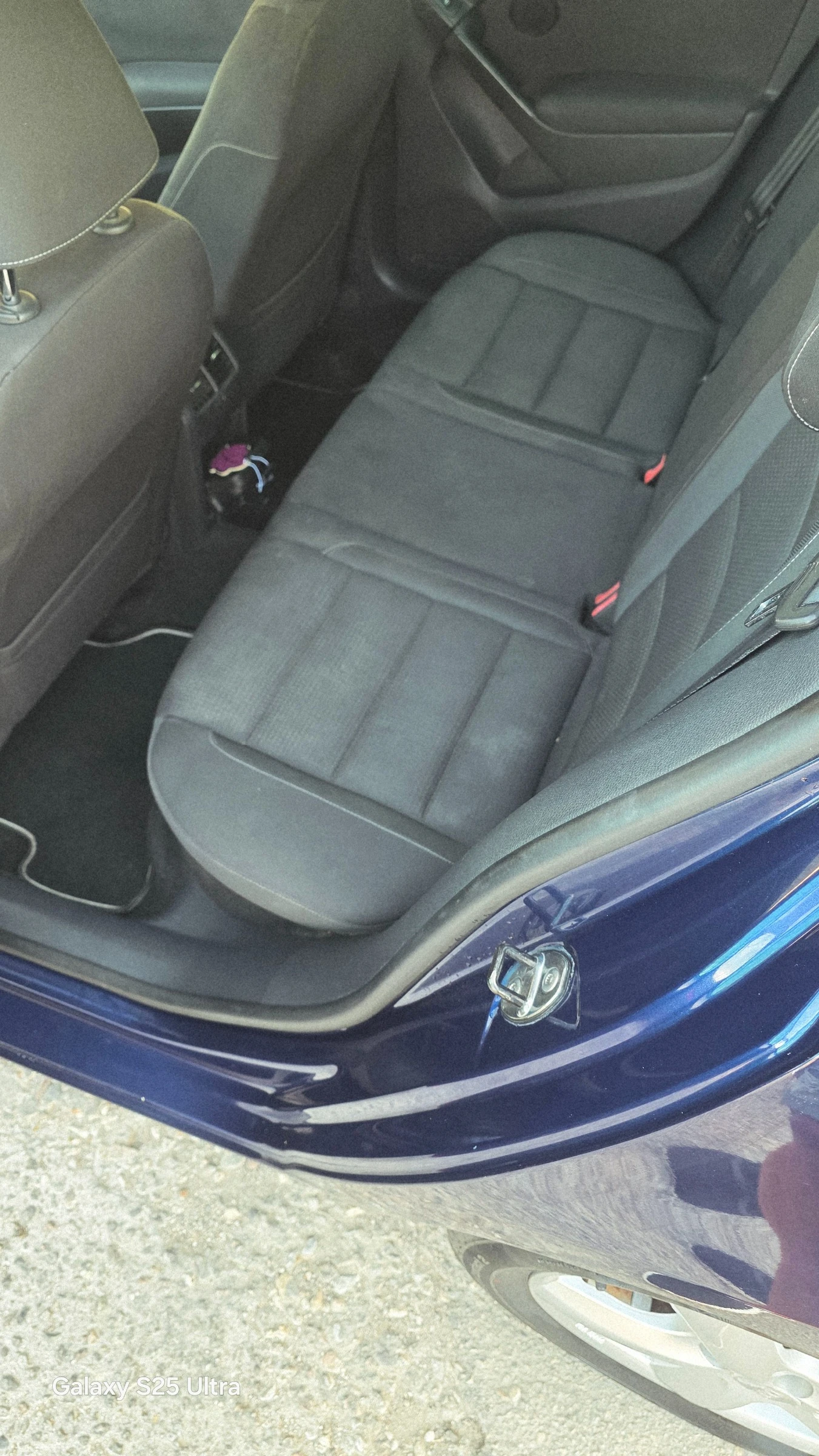 VW Golf 1.6d, снимка 6 - Автомобили и джипове - 56434575