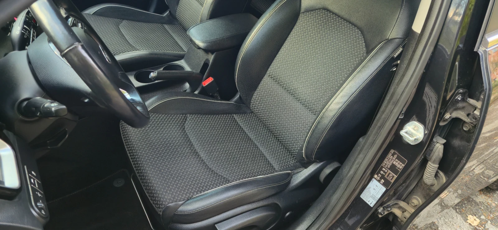 Kia Ceed 1.6crdi First Edition, снимка 9 - Автомобили и джипове - 56536009