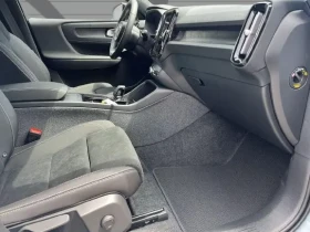 Volvo XC40 Recharge AWD = Plus = Гаранция, снимка 7