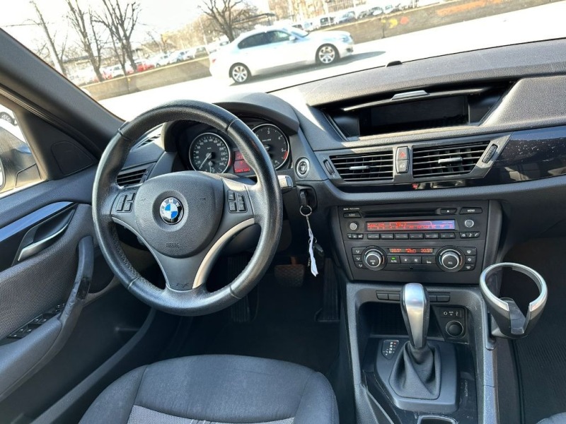 BMW X1, снимка 13 - Автомобили и джипове - 39928680