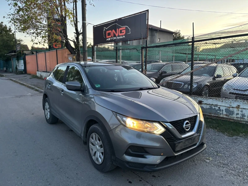 Nissan Qashqai 1, 200 EURO6B, снимка 1 - Автомобили и джипове - 47441940