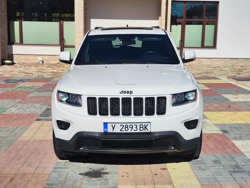 Jeep Grand cherokee 3.6 Напълно обслужен - ГАЗ, снимка 1 - Автомобили и джипове - 48312148