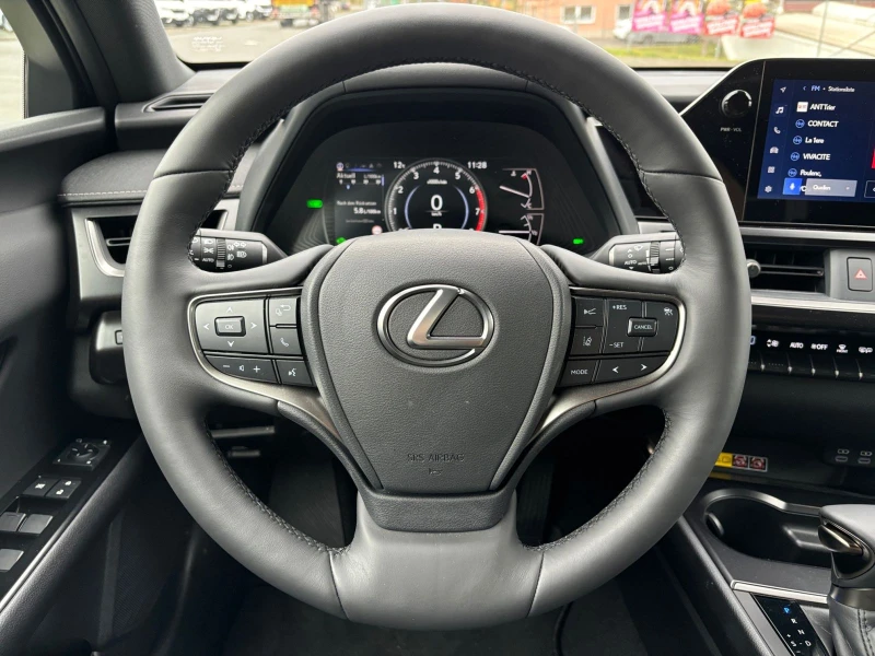 Lexus UX 250h  * F-Sport Design* Navigation, снимка 6 - Автомобили и джипове - 48276735