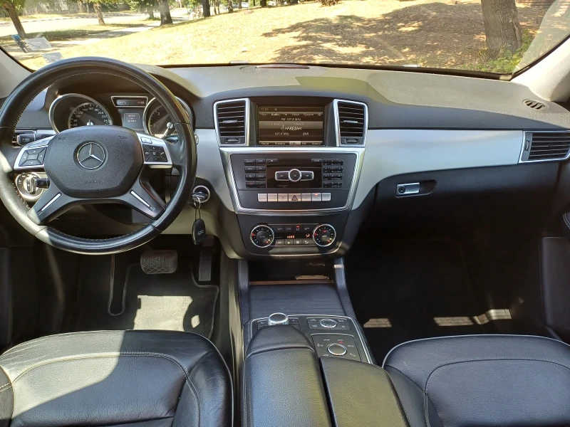 Mercedes-Benz ML 350, снимка 7 - Автомобили и джипове - 51171612
