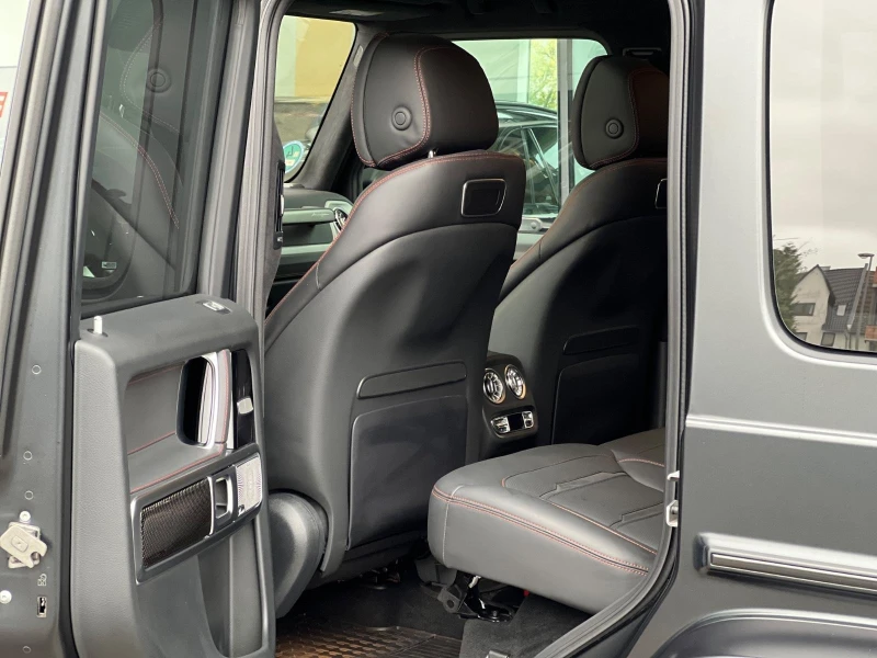 Mercedes-Benz G 63 AMG 4-MATIC NIGHT MAGNO CARBON BURMESTER 360, снимка 12 - Автомобили и джипове - 52336801