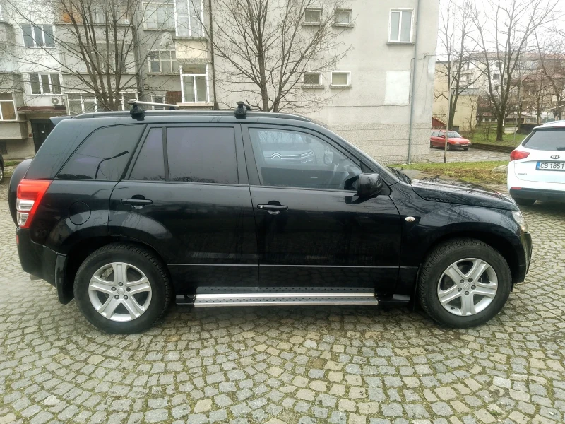 Suzuki Grand vitara 2000 Десен волан, снимка 4 - Автомобили и джипове - 53473103