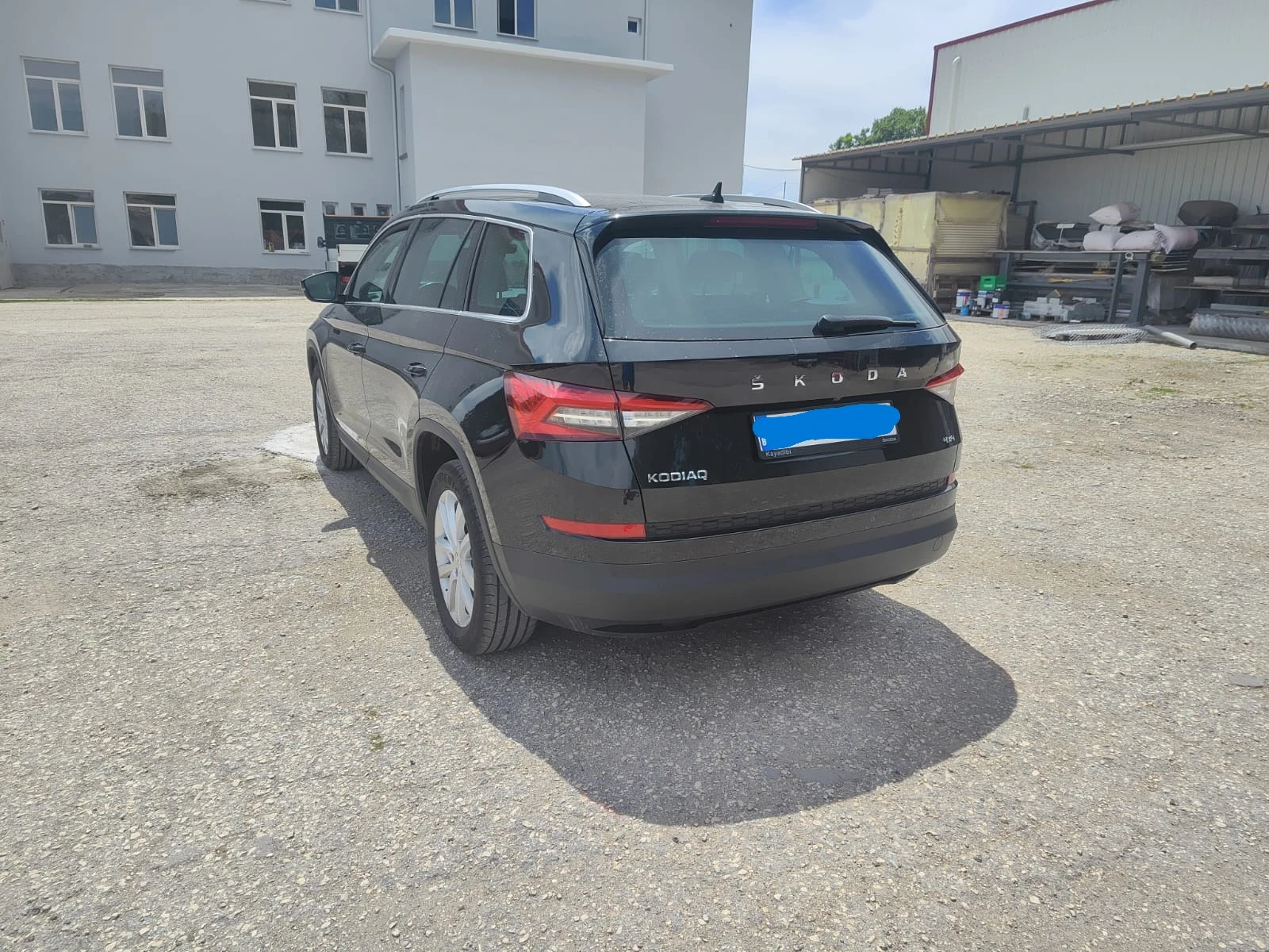 Skoda Kodiaq  6+ 1 4x4  2.0 tdı  business paket - изображение 2