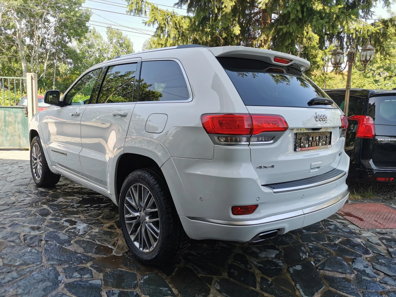 Jeep Grand cherokee 3.0 DIESEL / SUMMIT / ВСИЧКИ ЕКСТРИ! 77000КМ!!! - изображение 5