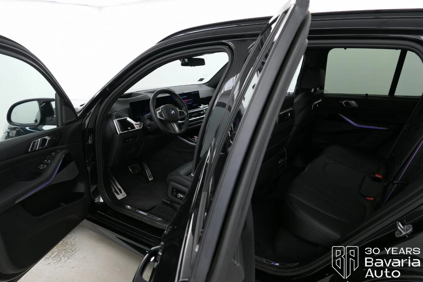 BMW X5 M60i xDrive M Sport Paket - изображение 5