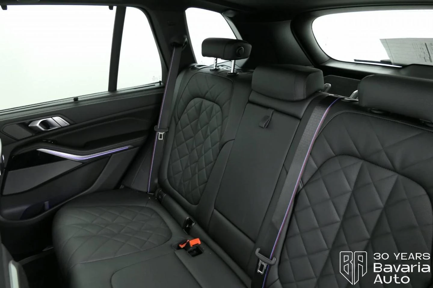 BMW X5 M60i xDrive M Sport Paket - изображение 8