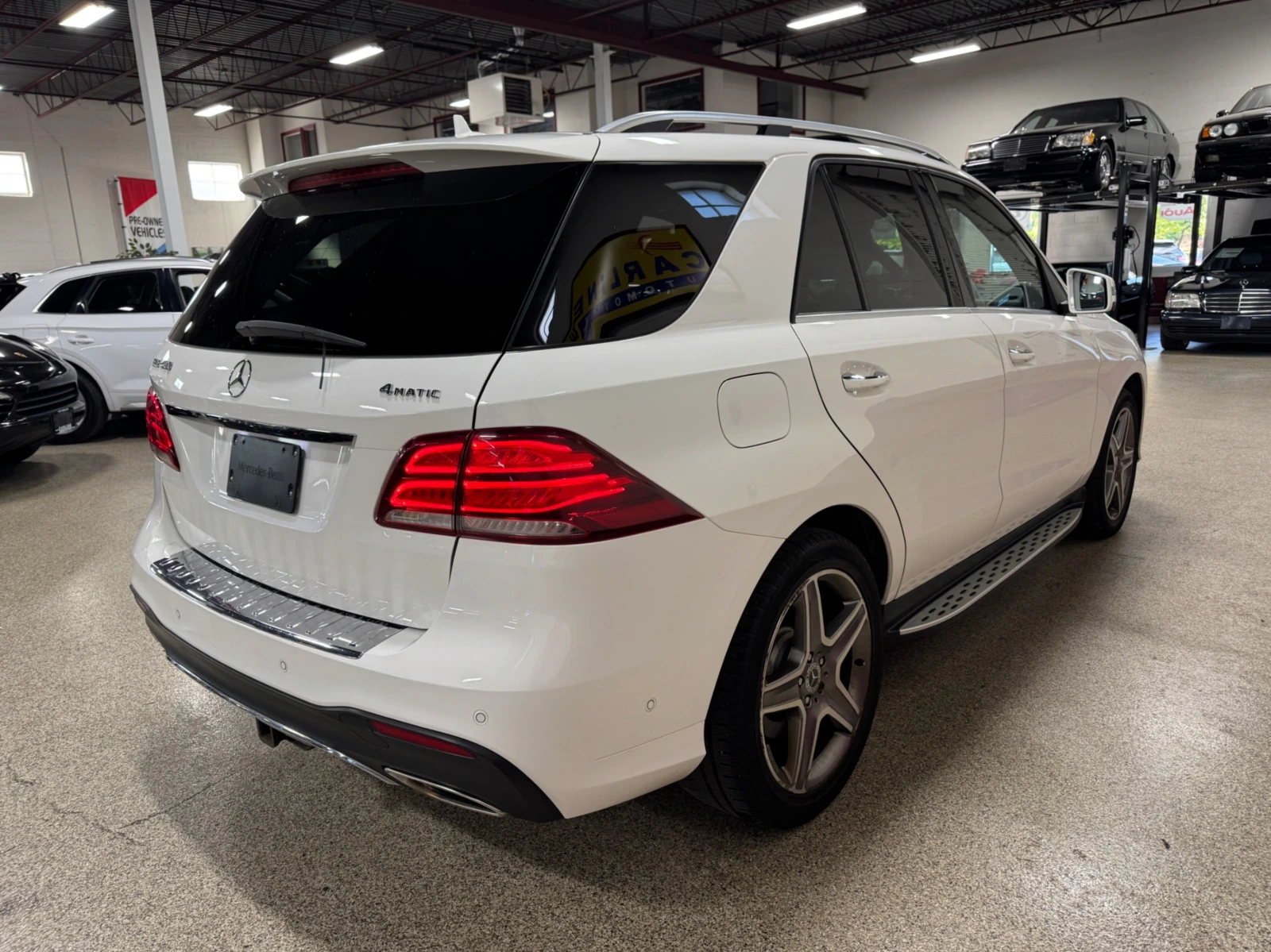 Mercedes-Benz GLE 400 4Matic / 360 / PANO - изображение 4
