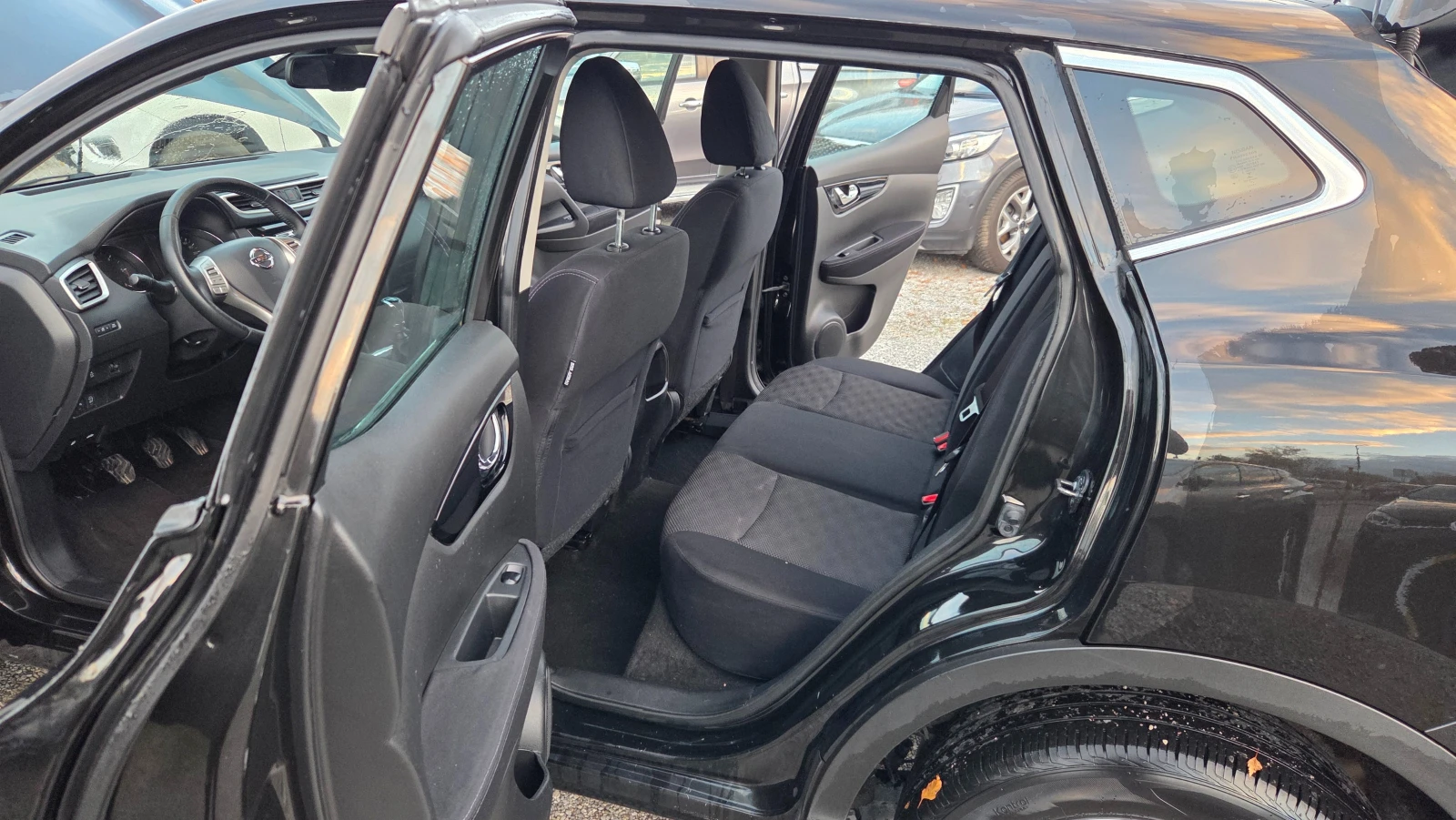 Nissan Qashqai 1.5 dCi EUR.5B | Mobile.bg   10