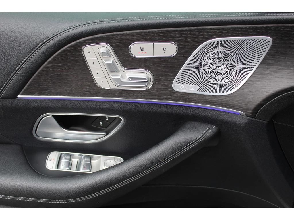 Mercedes-Benz GLE 350 4MATIC AMG NIGHT PACK* BURMESTER* 360* HEAD UP* ПА - изображение 9