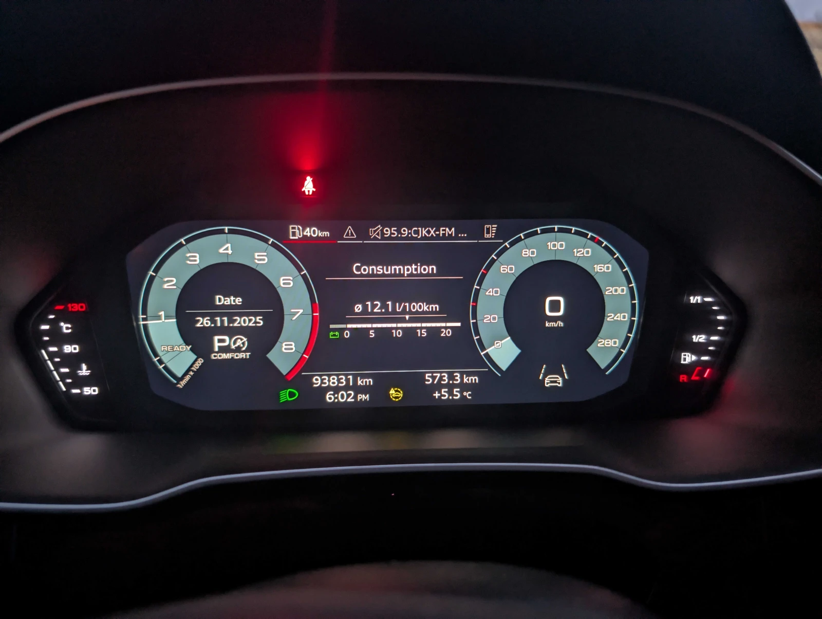 Audi Q3 * CARFAX *    | Mobile.bg   8