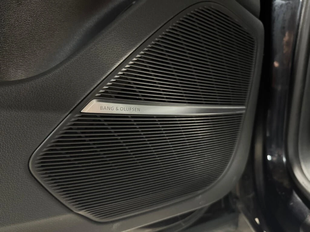 Audi Q8 * S LINE SPORT B&O SOUND DRIVER ASSIST 22S BLACK O | Mobile.bg � ����������� 11