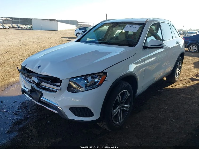 Mercedes-Benz GLC 300 2.0L I-4 DI, DOHC, VVT, TURBO, 241HP 4X2 Drive | Mobile.bg � ����������� 2