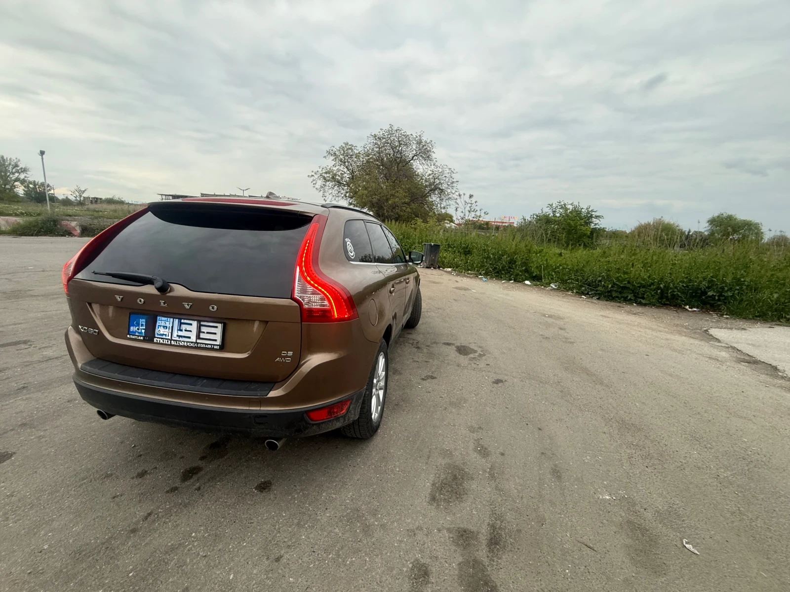 Volvo XC60, снимка 3 - Автомобили и джипове - 54383030