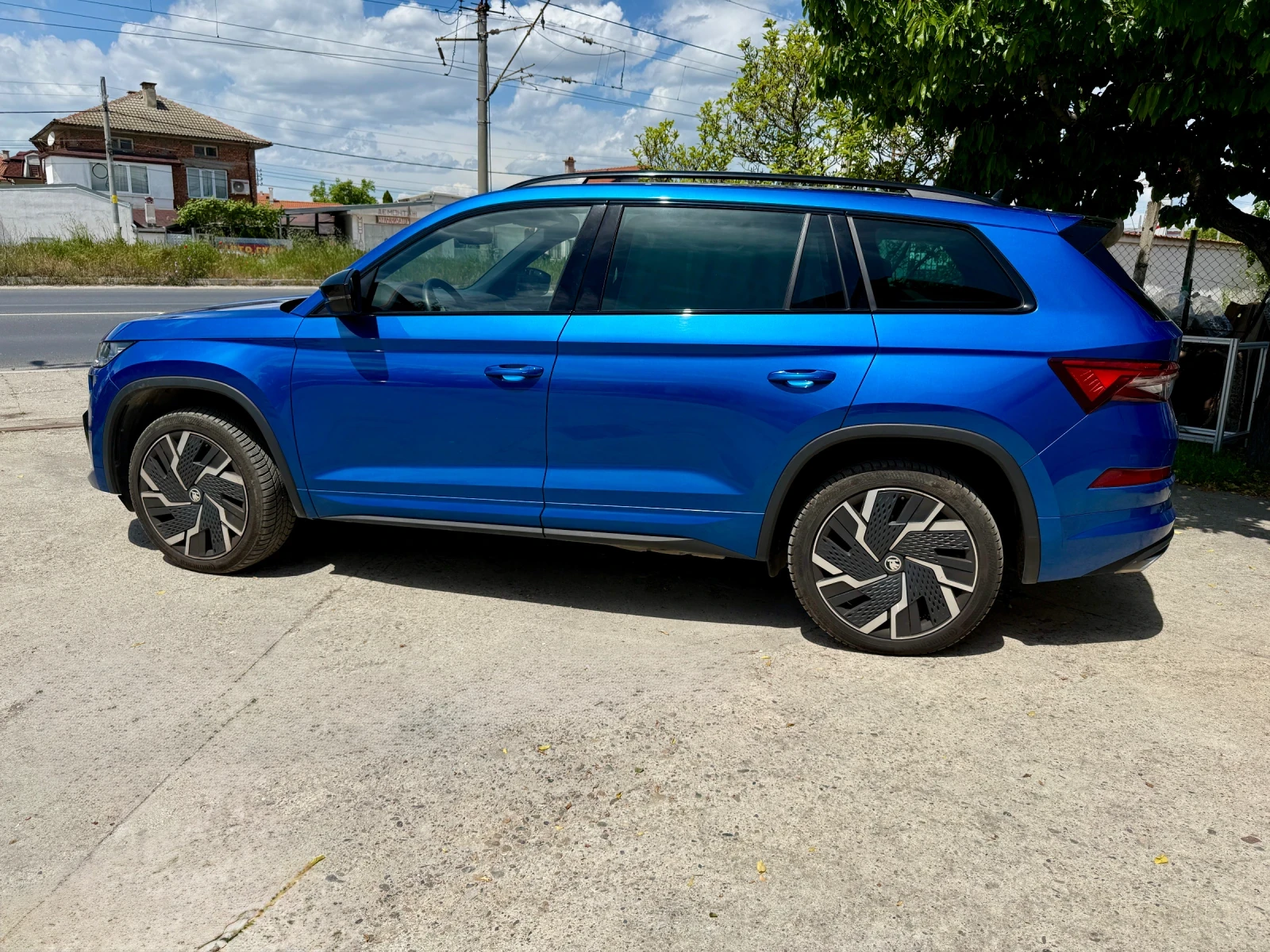 Skoda Kodiaq RS, снимка 3 - Автомобили и джипове - 54626063