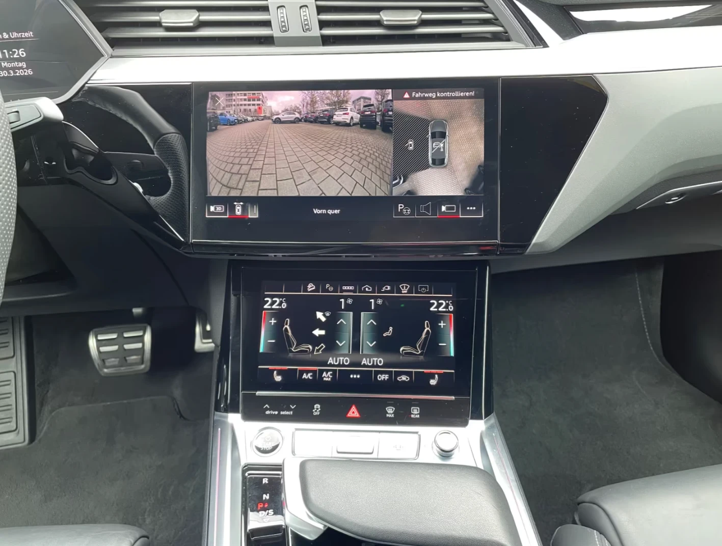 Audi Q8 E-TRON 55* SPORTBACK* B&O* PANO* , снимка 7 - Автомобили и джипове - 55485424