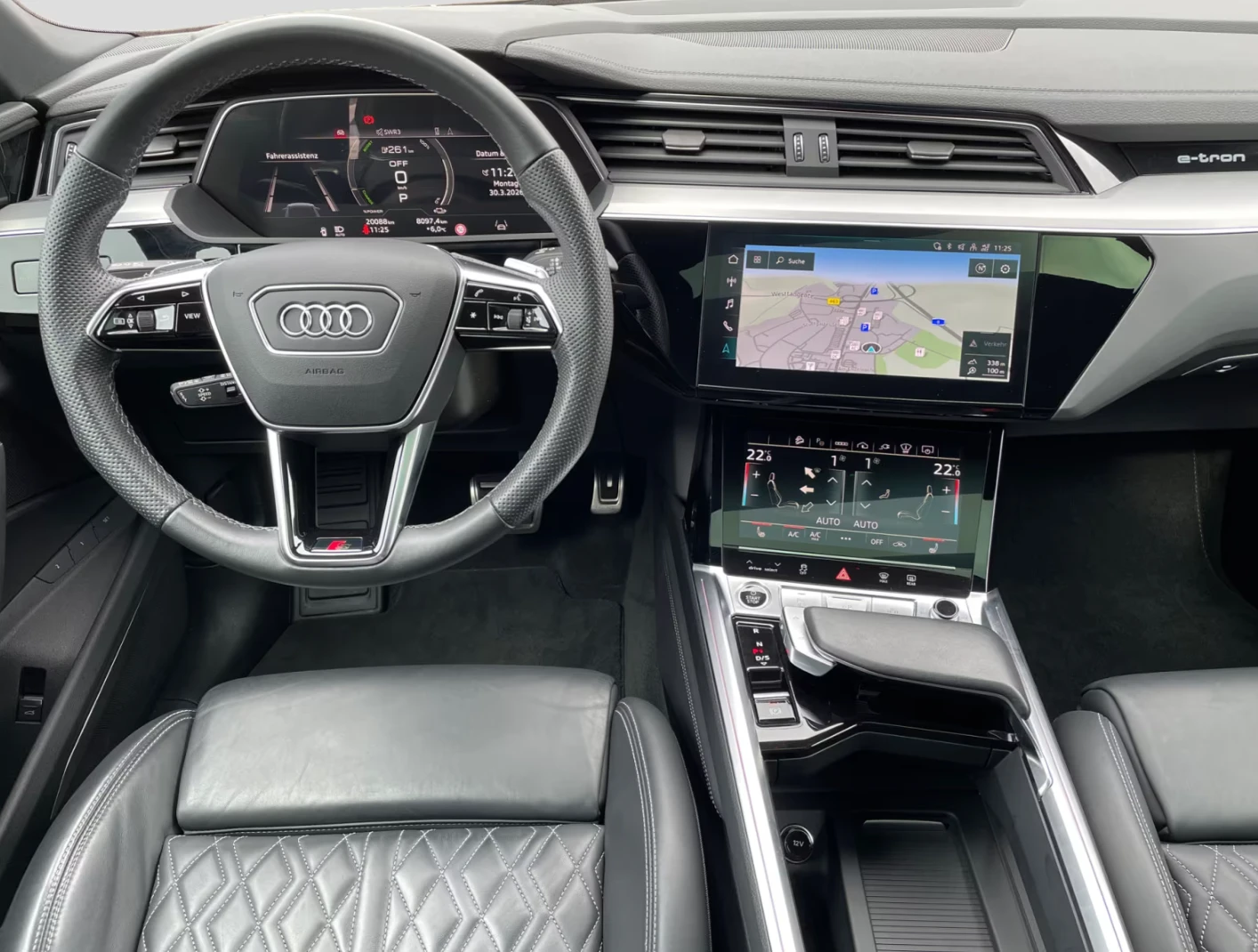 Audi Q8 E-TRON 55* SPORTBACK* B&O* PANO* , снимка 6 - Автомобили и джипове - 55485424