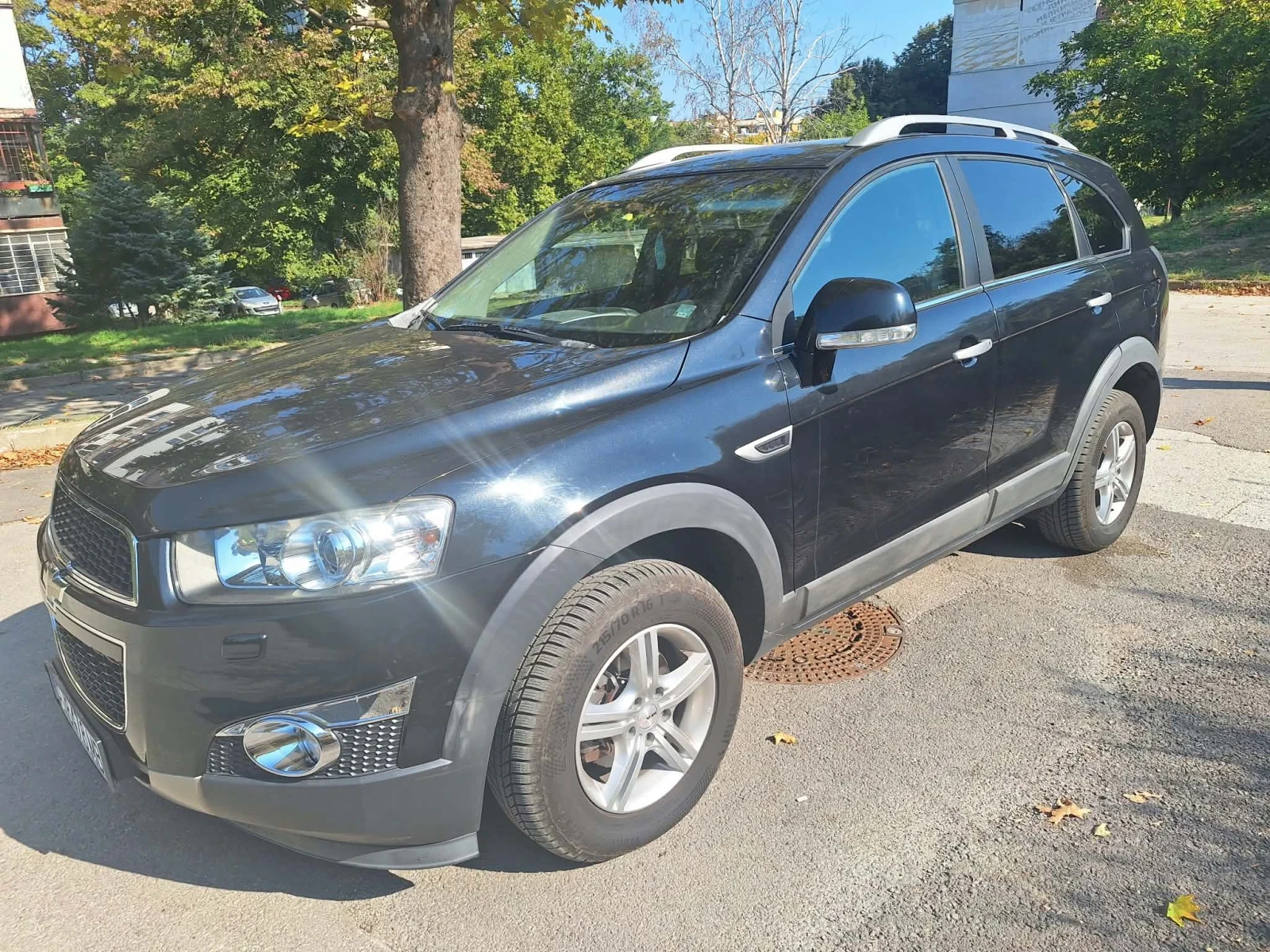 Chevrolet Captiva 2.2, снимка 6 - Автомобили и джипове - 56159337