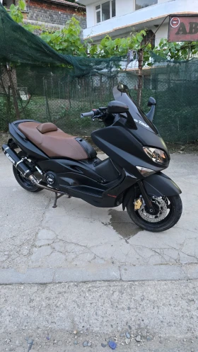  Yamaha T-max