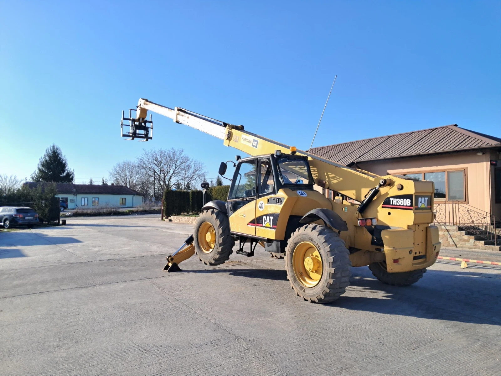 Телескопичен товарач Caterpillar ТН360В, снимка 3 - Селскостопанска техника - 53831487