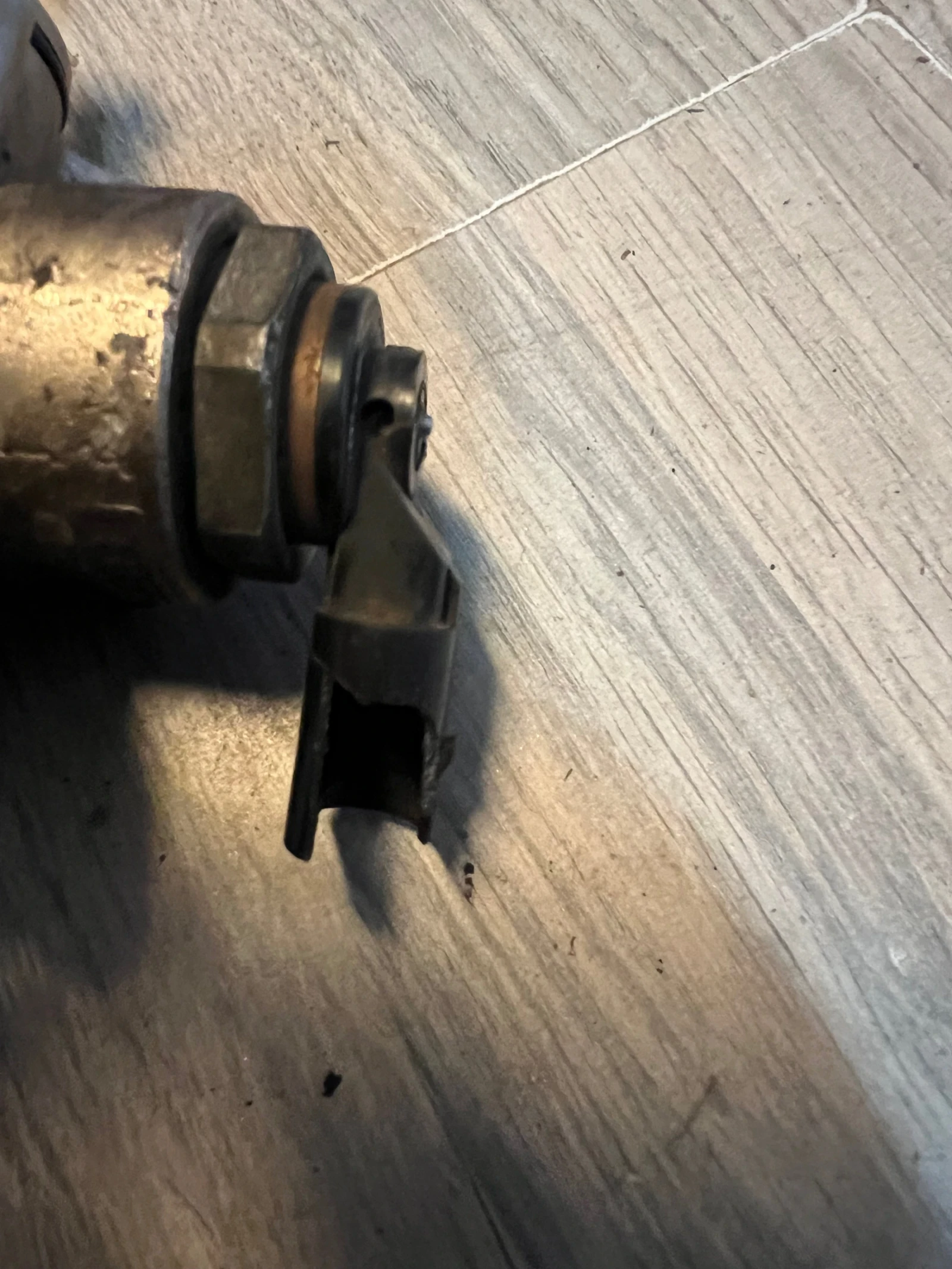 03C127025R    VW 1.6FSI HFS853-01 03C 127 025 R | Mobile.bg   3