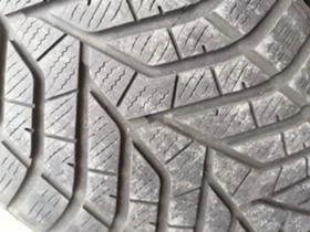 Гуми Зимни 275/45R20, снимка 5