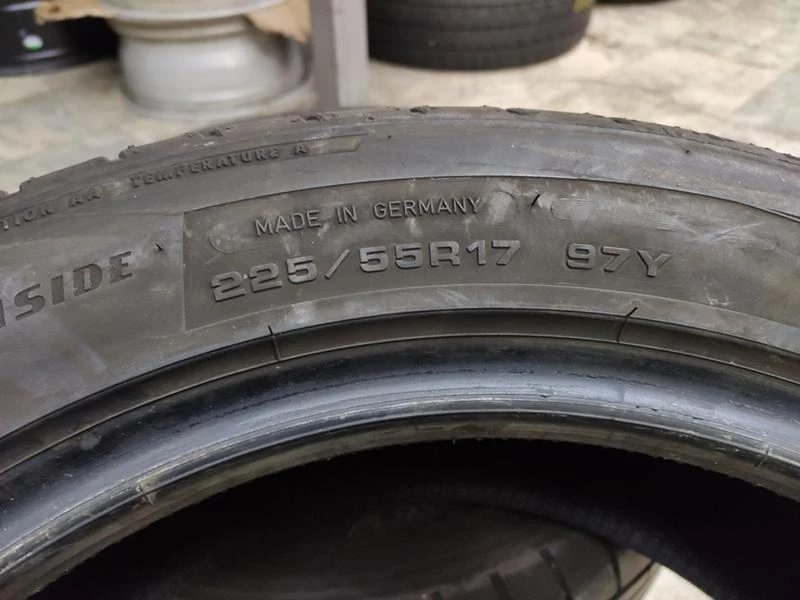 Гуми Летни 225/55R17, снимка 7 - Гуми и джанти - 31146928