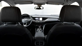 Opel Insignia Sports Tourer 2.0d Automatic Business Edition, снимка 9