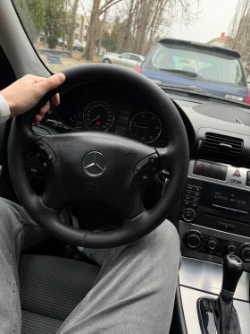 Mercedes-Benz 220 C200, снимка 15