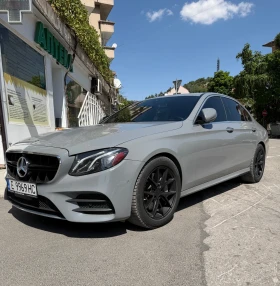 Mercedes-Benz E 300 Уникален! Nardo Grey, снимка 2