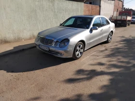 Mercedes-Benz E 320      6 цилиндъра редови мотор 204к.с  , снимка 2