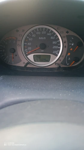 Nissan Almera tino + АГУ-60л.+ 4 зимни гуми с джанти | Auto.bg — изображение 5