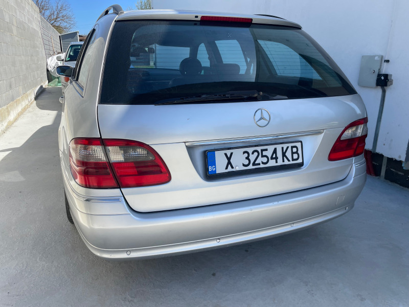 Mercedes-Benz E 270 7 местен, снимка 3 - Автомобили и джипове - 46465453