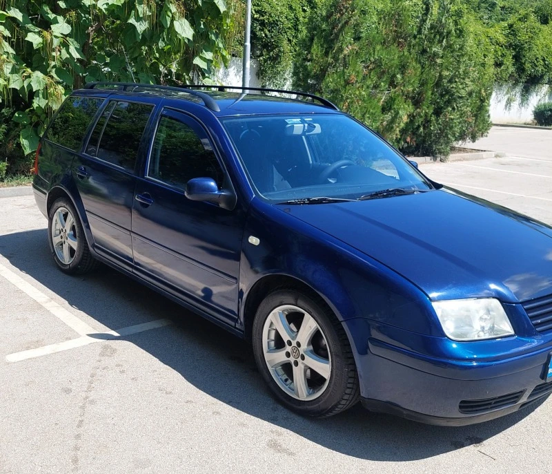 VW Bora 4Х4 6ск., снимка 2 - Автомобили и джипове - 46470261