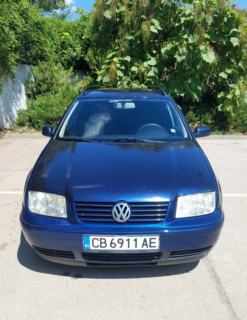 VW Bora 4Х4 6ск., снимка 1 - Автомобили и джипове - 46470261