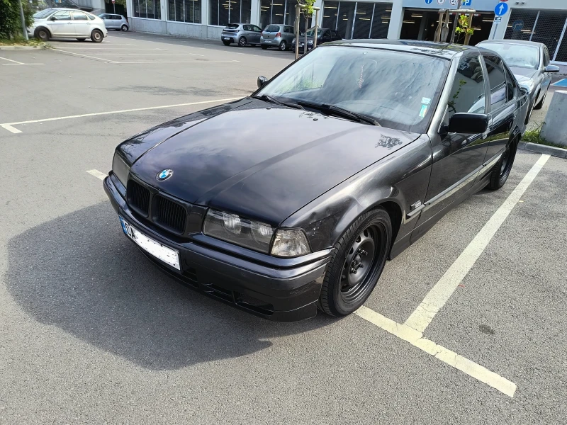 BMW 325 i, снимка 2 - Автомобили и джипове - 47166422