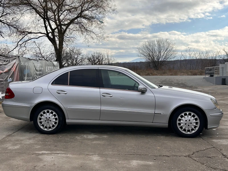 Mercedes-Benz E 270, снимка 5 - Автомобили и джипове - 49104882