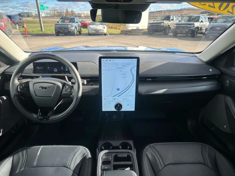 Ford Mustang Mach-E Premium AWD* 360* Pano* Обдух* Подгрев* , снимка 6 - Автомобили и джипове - 52835667