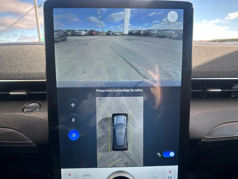 Ford Mustang Mach-E Premium AWD* 360* Pano* Обдух* Подгрев* , снимка 12 - Автомобили и джипове - 52835667