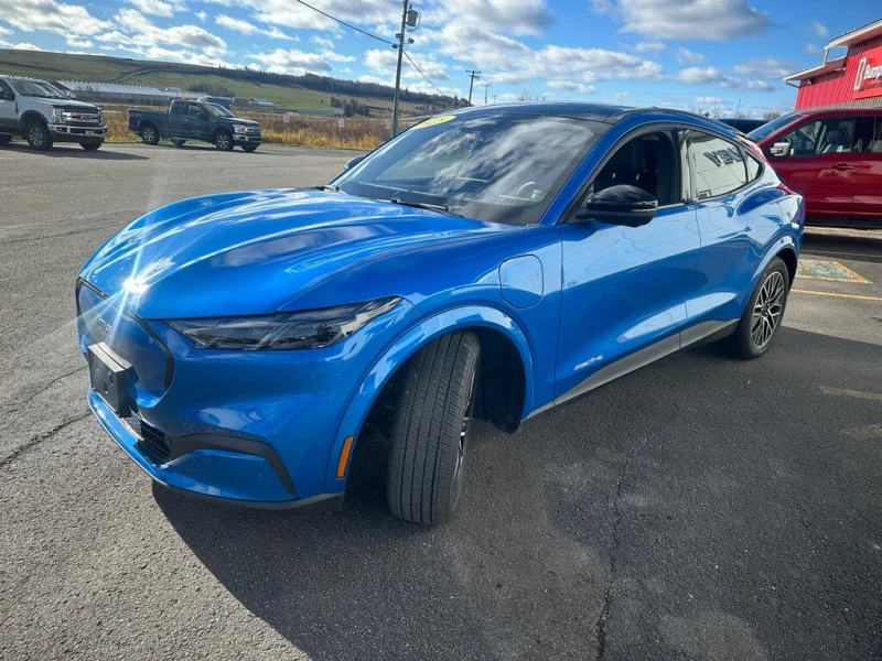 Ford Mustang Mach-E Premium AWD* 360* Pano* Обдух* Подгрев* , снимка 4 - Автомобили и джипове - 52835667