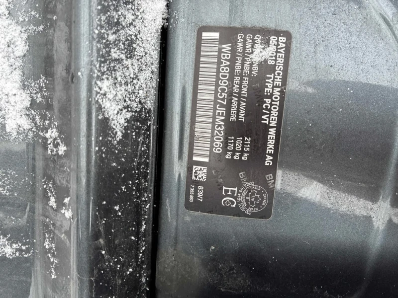 BMW 330 330i xDrive  CARFAX, снимка 12 - Автомобили и джипове - 53366930