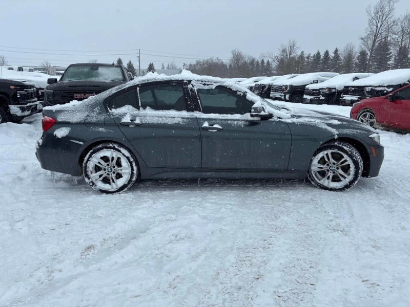 BMW 330 330i xDrive  CARFAX, снимка 3 - Автомобили и джипове - 53366930