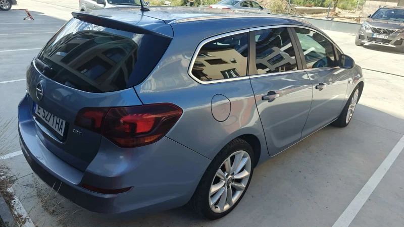 Opel Astra SPORT, снимка 6 - Автомобили и джипове - 53400386