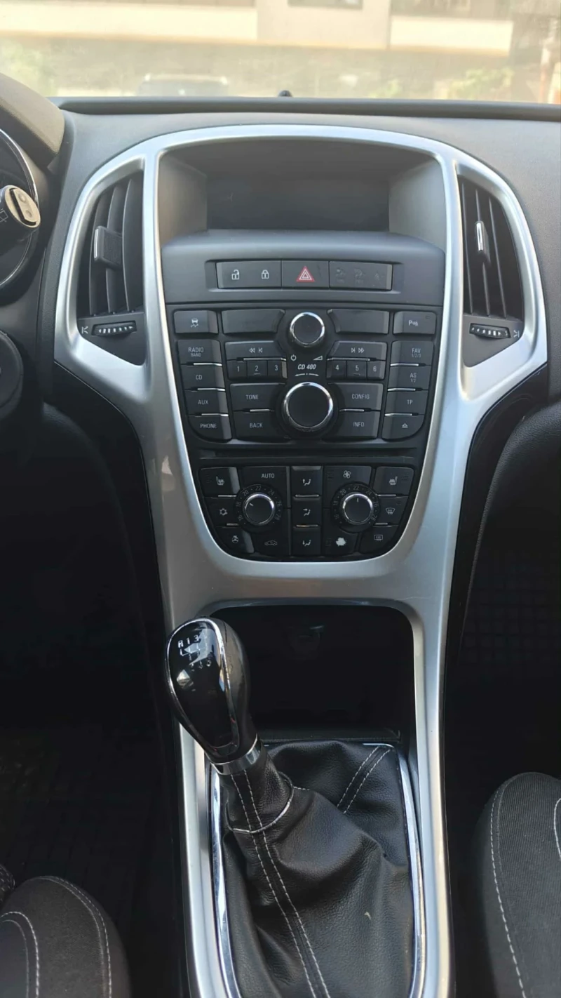 Opel Astra SPORT, снимка 8 - Автомобили и джипове - 53400386