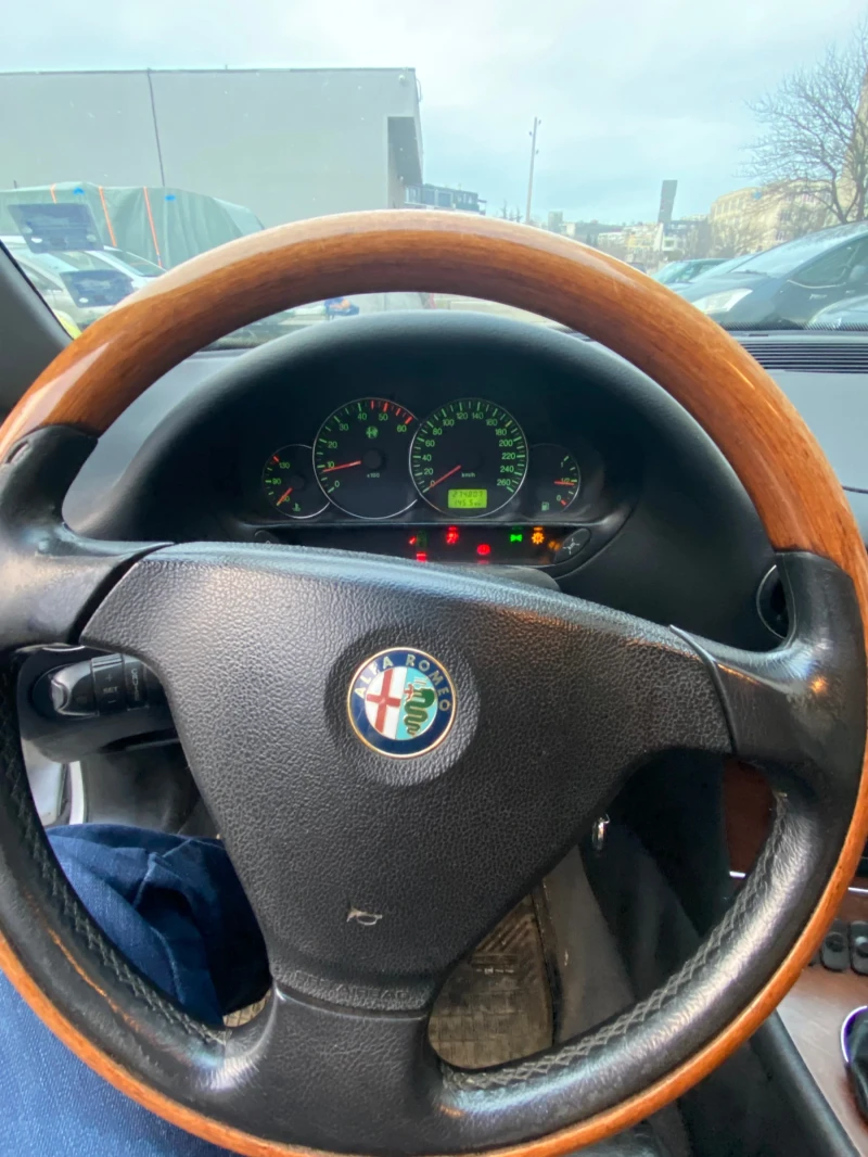 Alfa Romeo 166 2.4 JTD L5, снимка 10 - Автомобили и джипове - 53500697