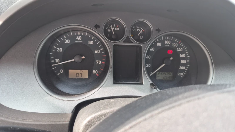 Seat Ibiza, снимка 2 - Автомобили и джипове - 53578501