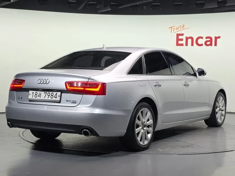 Audi A6 3.0 TDI QUATTRO C7, снимка 2 - Автомобили и джипове - 55621345